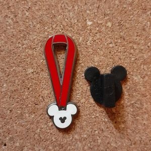 Disney | Mickey Lanyard Medal Pin